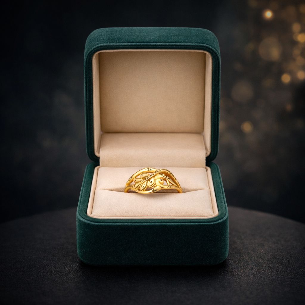 Aviraam Gold Leaf Ring view 3