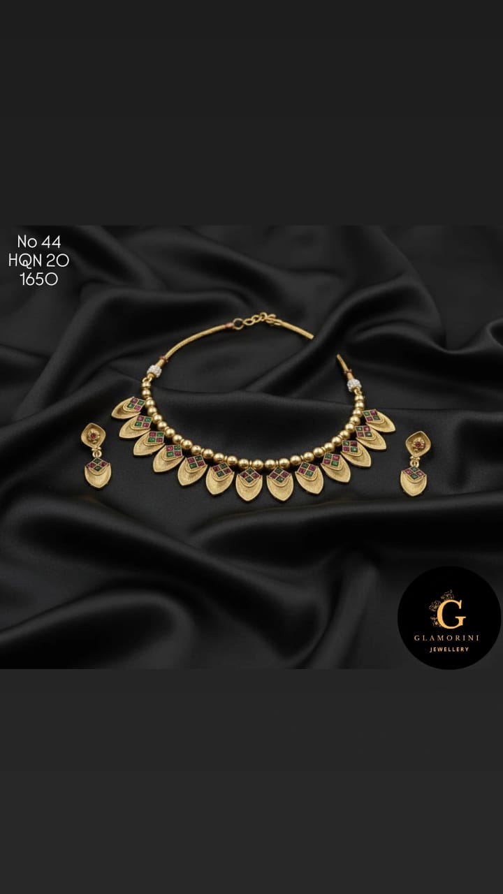 Ethnic Golden Necklace Set view 2