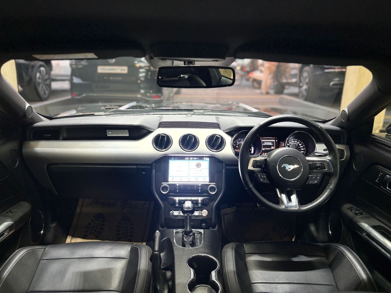 Ford Mustang 2019 view 7