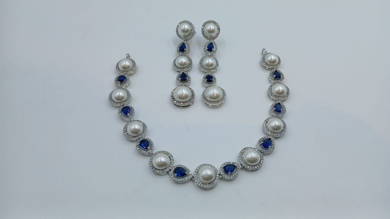 Pearl and Blue Stone Set view 2