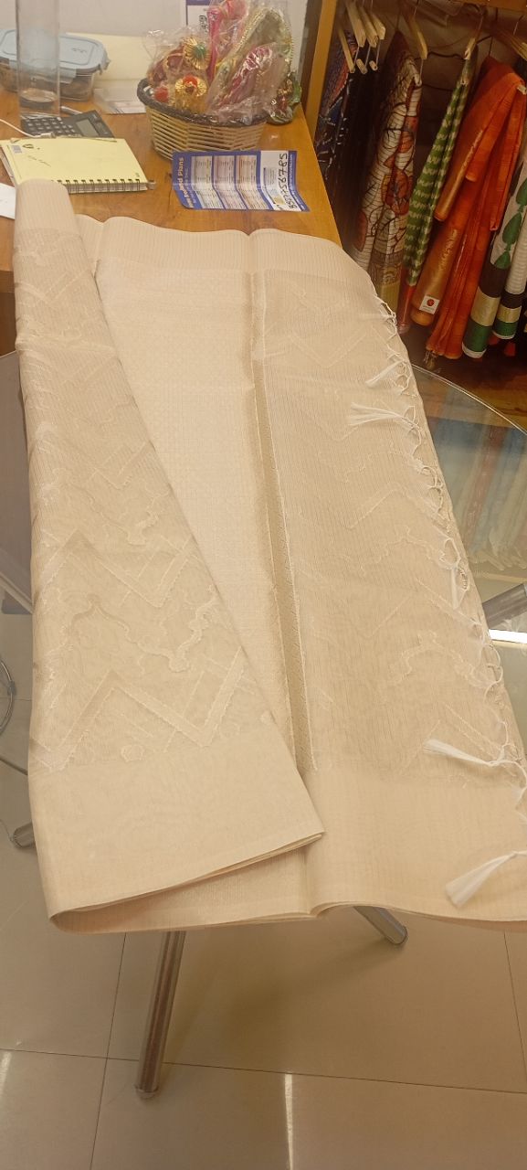 Kota Tissue Silver view 3