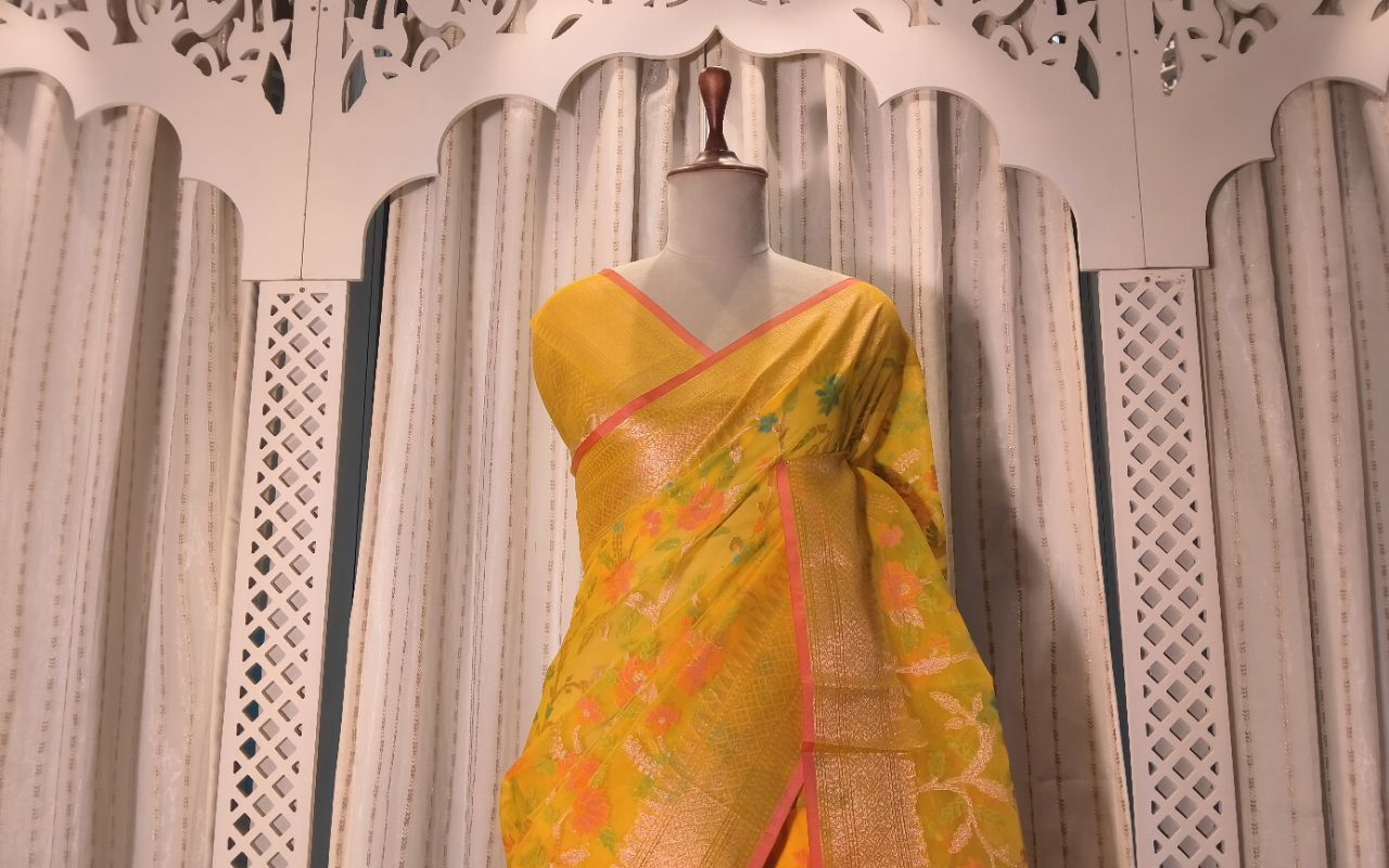 Banarasi kora sillk with full emboroidrry 2 view 5