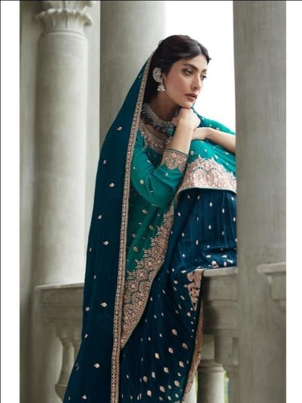 Radhika Wedding Wear Designer lehenga Suits /9430 / HC00751 view 3