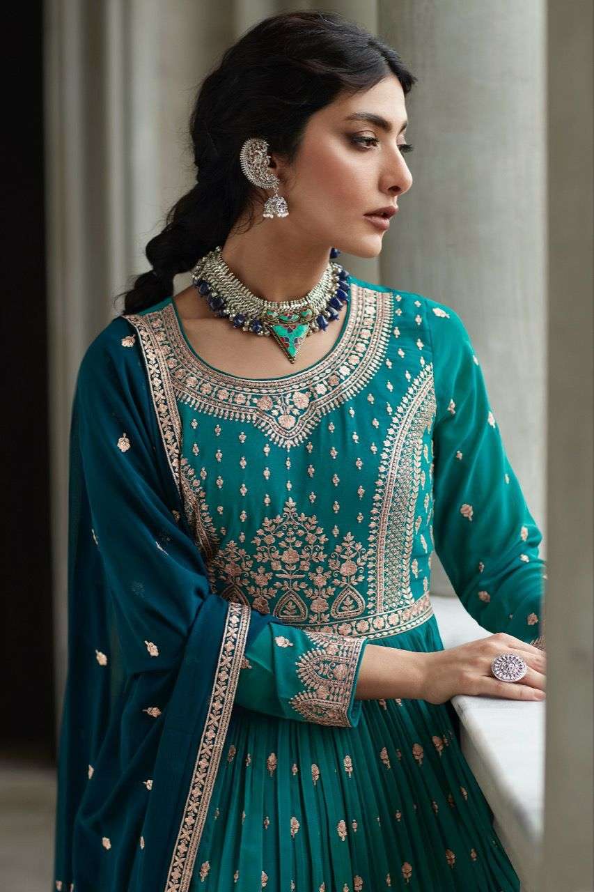 Radhika Wedding Wear Designer lehenga Suits /9430 / HC00751 view 4