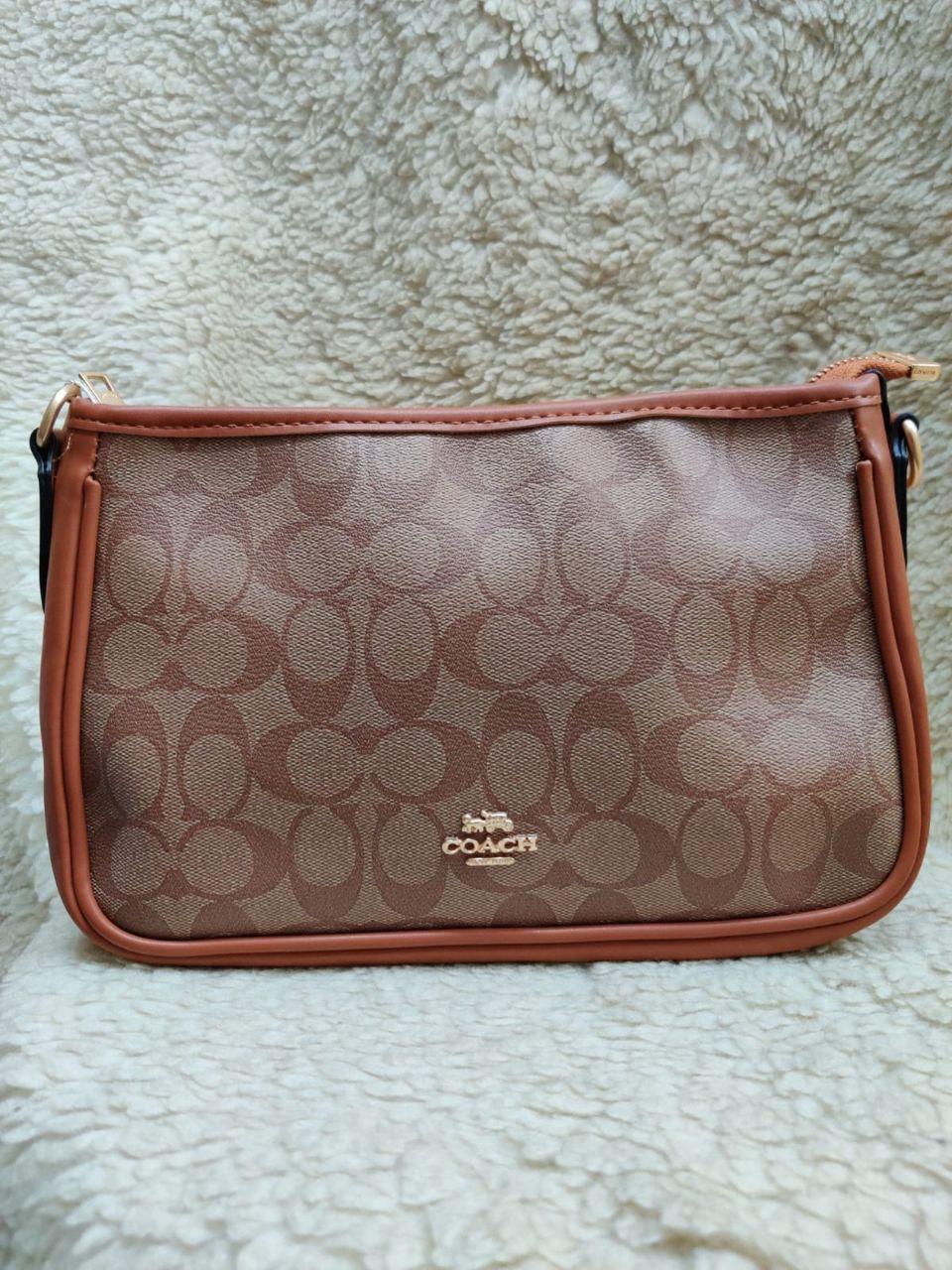 Coach Hobo Bag 🛍️👜 view 2