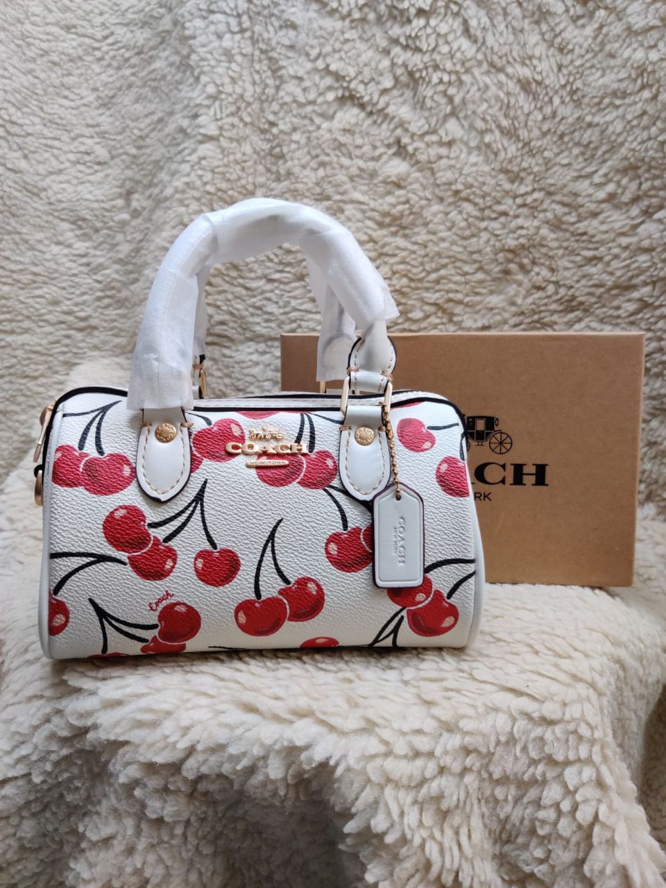 Coach Handbags 👜 view 2
