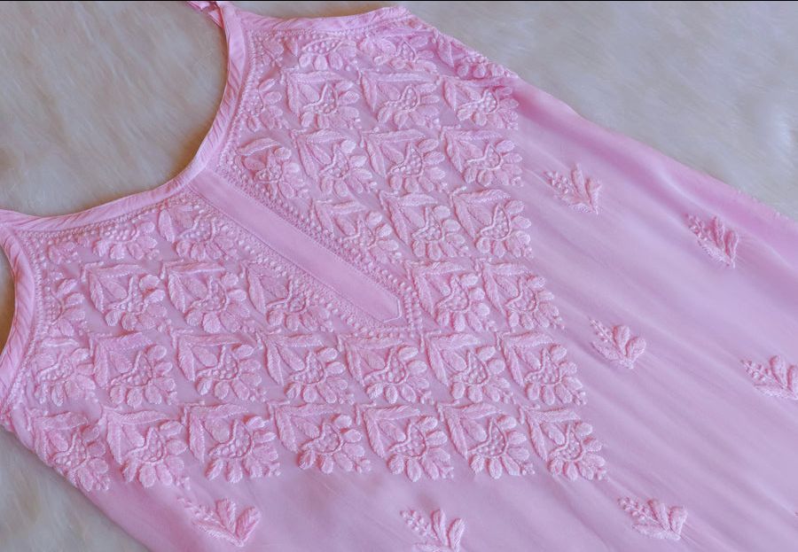 VISCOSE GEORGETTE LONG NOODLESTRAP HANDWORK KURTI IN BABY PINK. 🌸 view 2