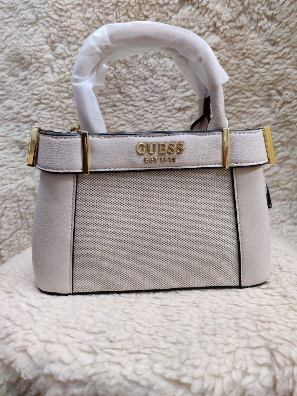 Guess Handbag view 3