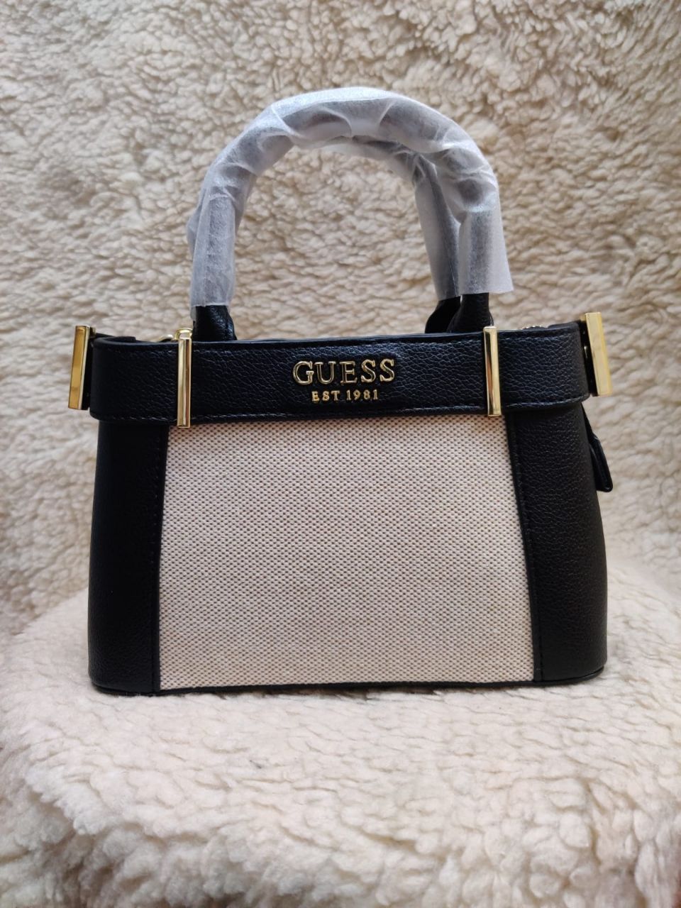 Guess Handbag view 2