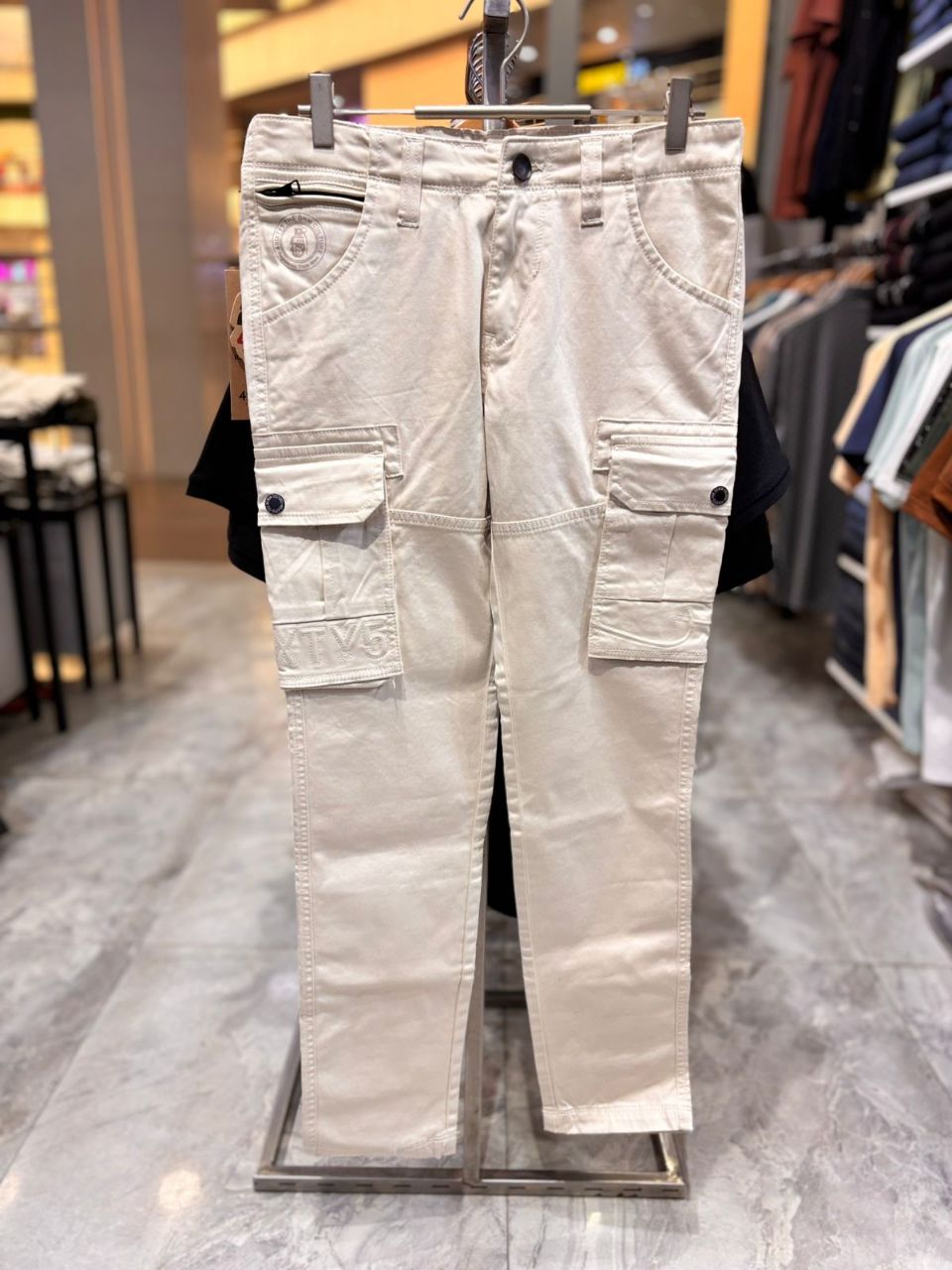 Style-G1562-Men's Cargo view 5