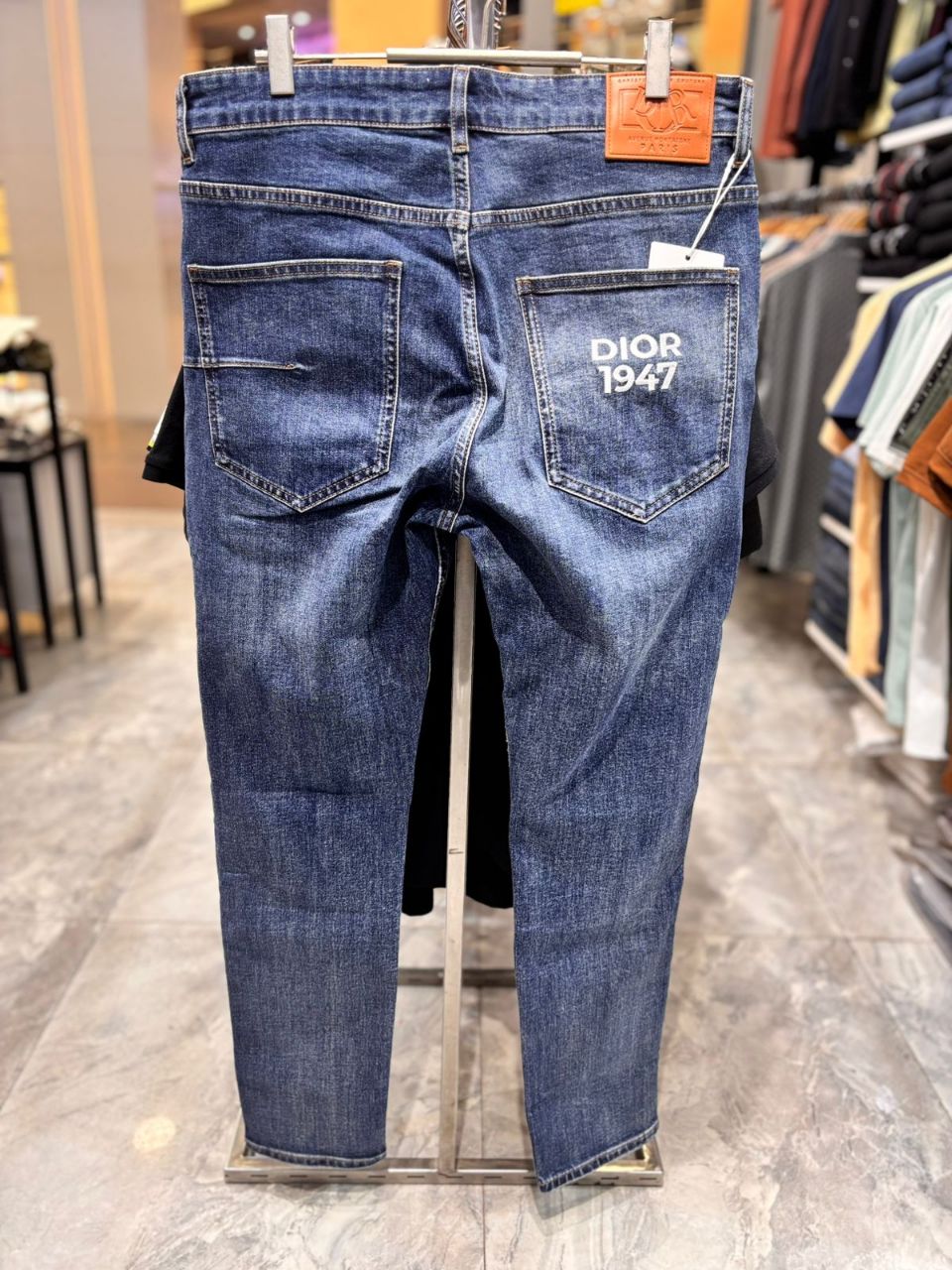 Style-6185 Slim-fit Jean's view 5