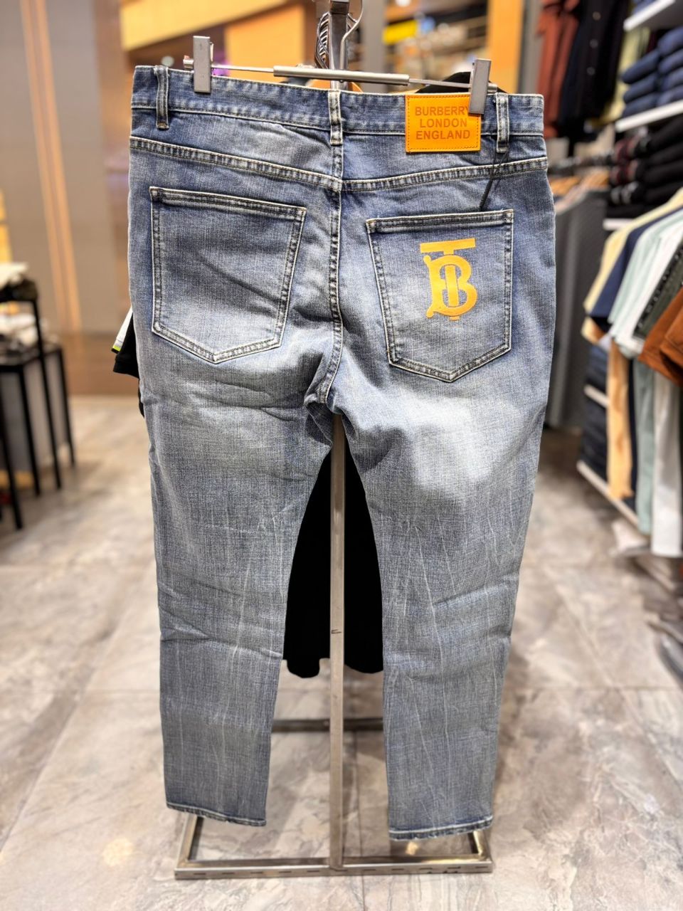 Style-L335-Blue Slim-fit Jeans view 5