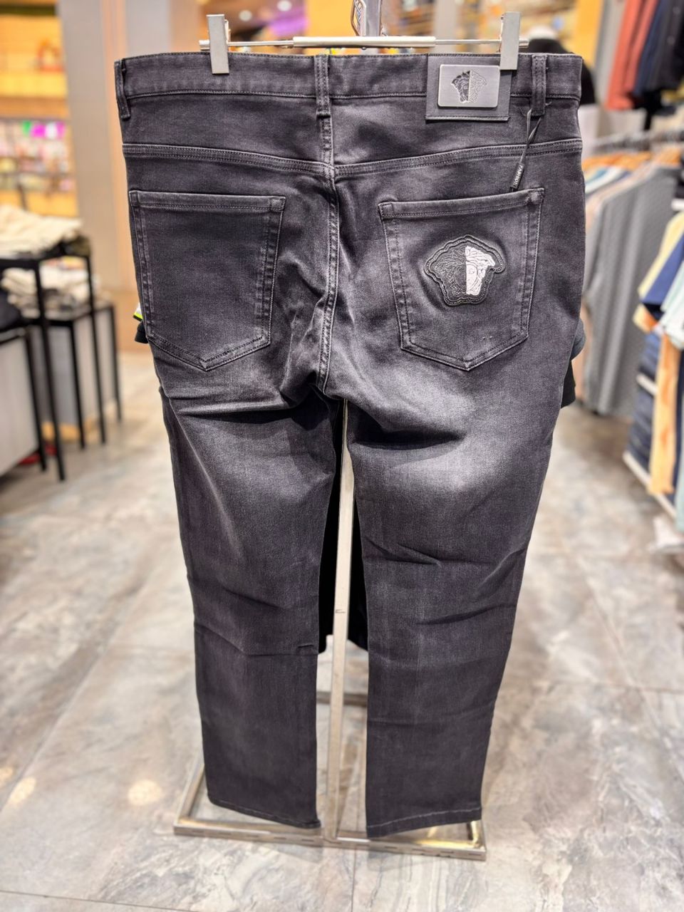 Style-556-Slimfit Jeans view 5