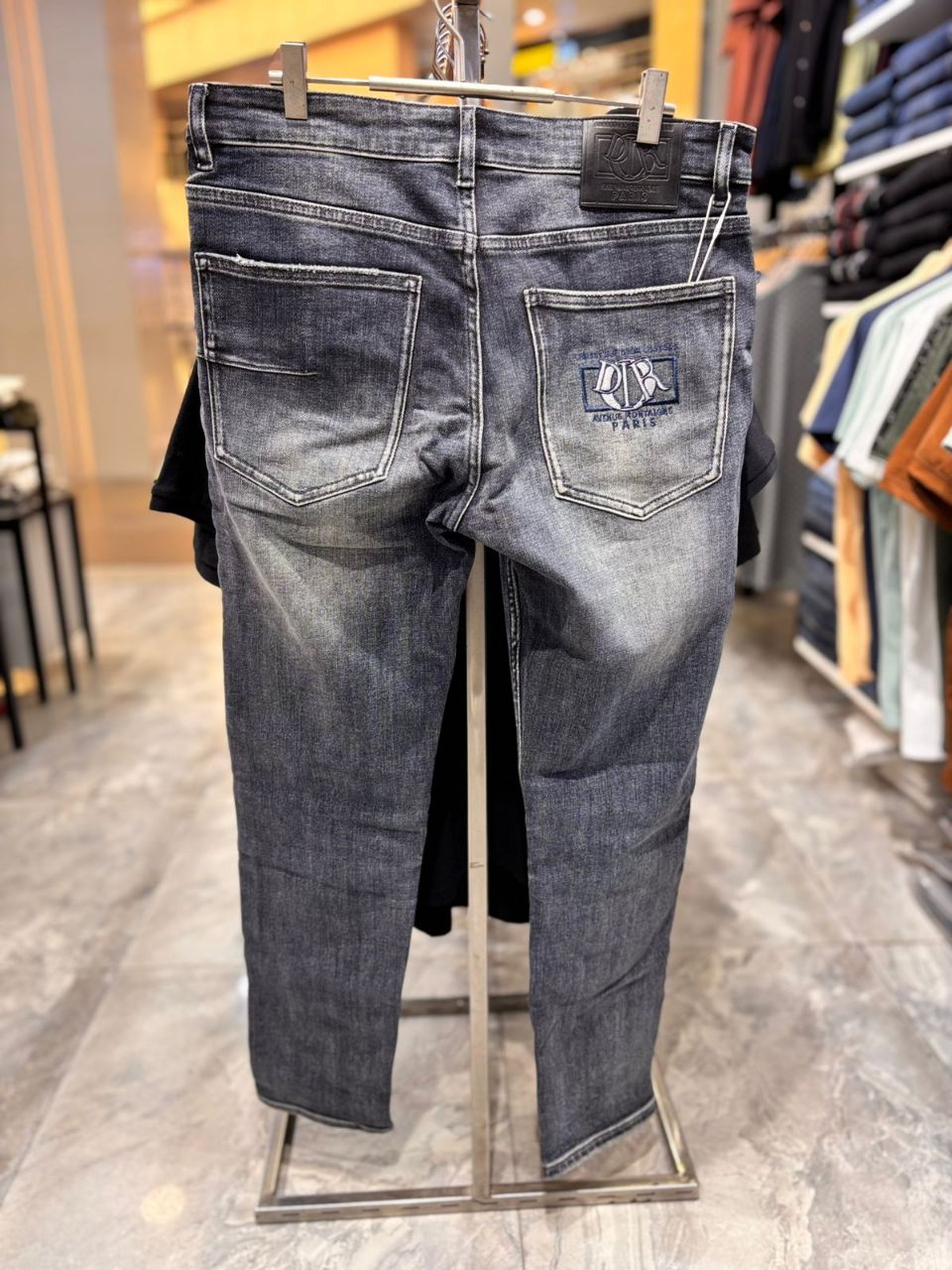 Style-9936-Slim Fit Jeans view 3