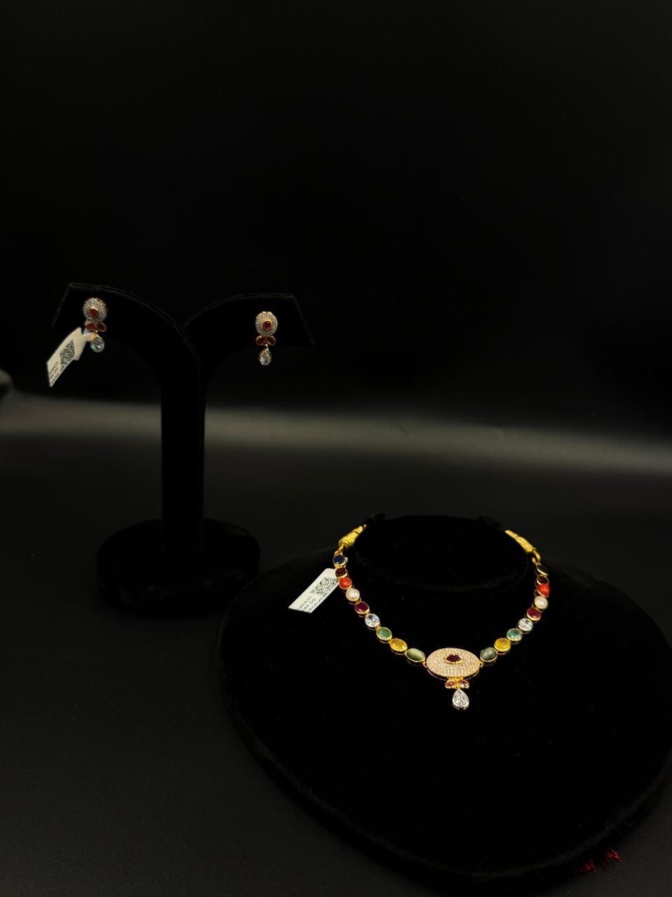 Elegant Necklace & Earring Set