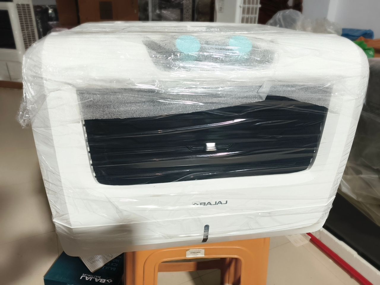 Bajaj Water Cooler Solair Series 35 Liter 480142 view 2