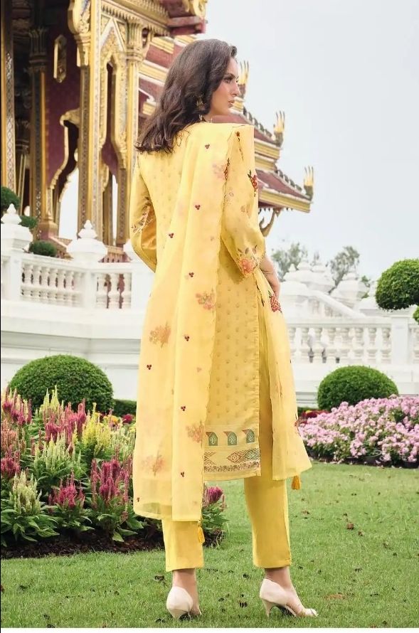 Kainat Stylish Readymade Suit Collection Embroidered Suit - 31094 view 2