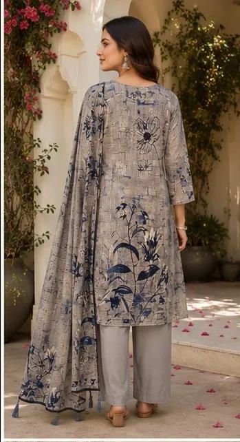Printed Muslin Silk Stitched Suit - Gry / HC002026 view 4