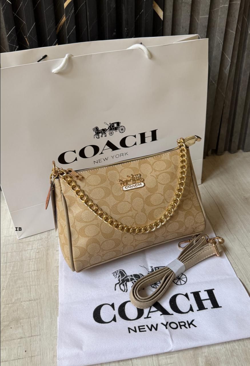 Coach Crossbody Bag 👜 view 3