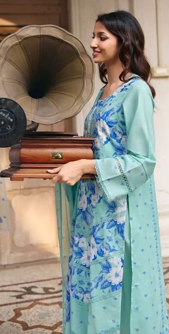 SITAAREE PURE COTTON LAWN WITH REFINED DIGITAL PRINTS UNSTITCHED SALWAR SUITS 2350 / HC002471 view 7