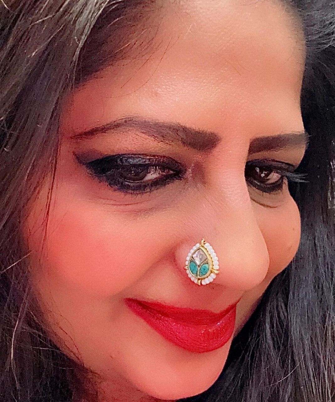 Arts & Jewels Nose Pin view 2