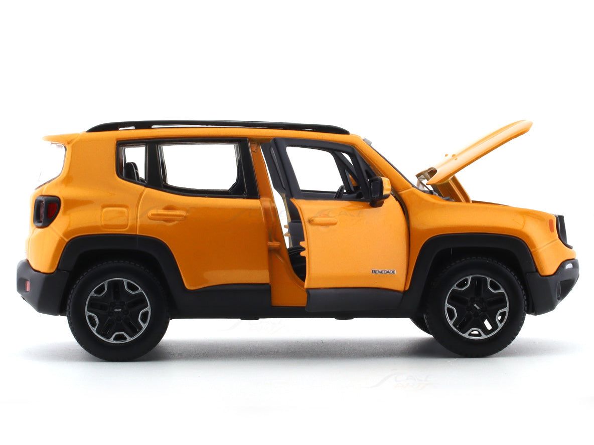 Maisto 1:24 Jeep Renegade view 4