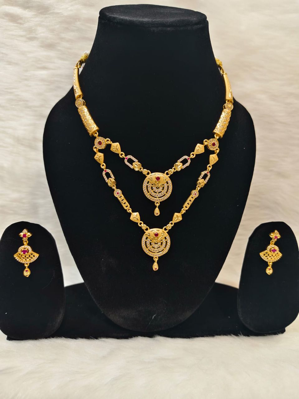Gold Necklace Set view 2