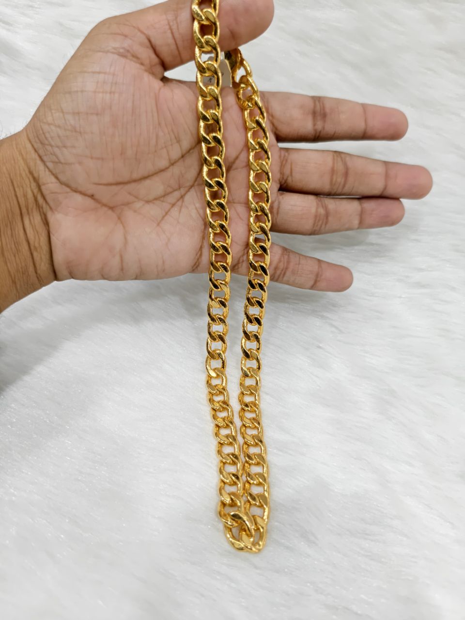 Cuban Link Chain view 4