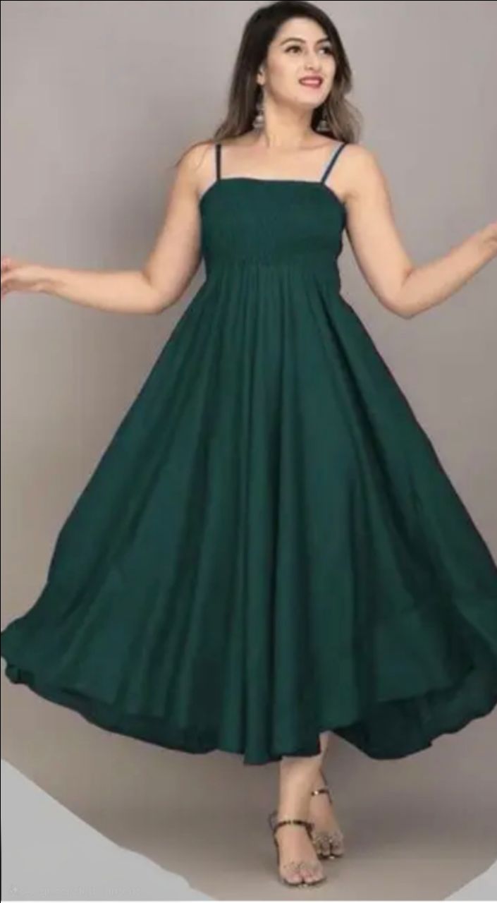 Elegant Green Midi Dress view 2