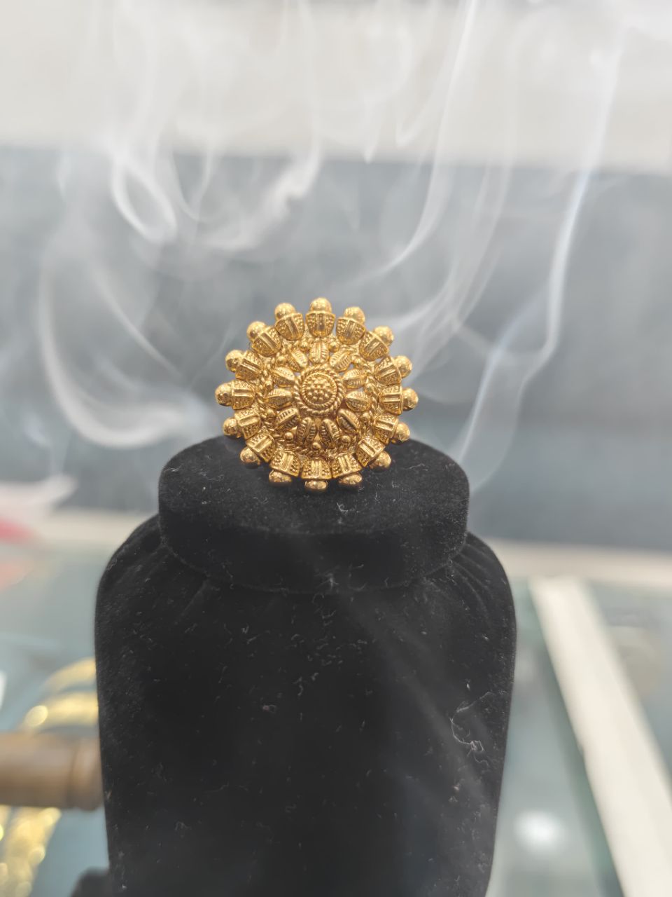 Traditional Gold Ring view 3