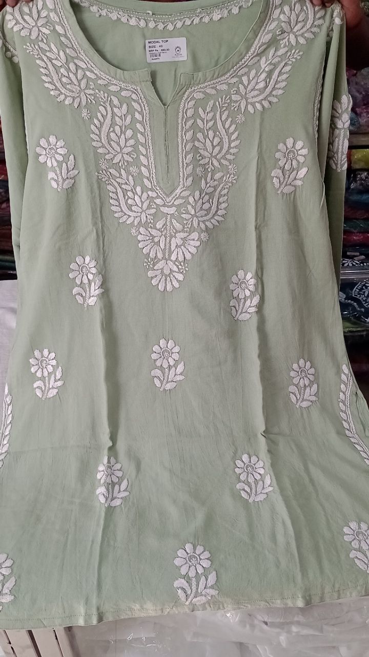 Modal Short Top (Large) view 3