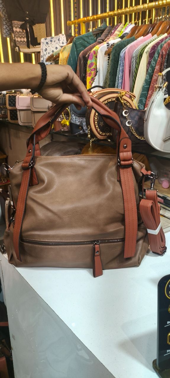 Trendy Tote Bag view 3