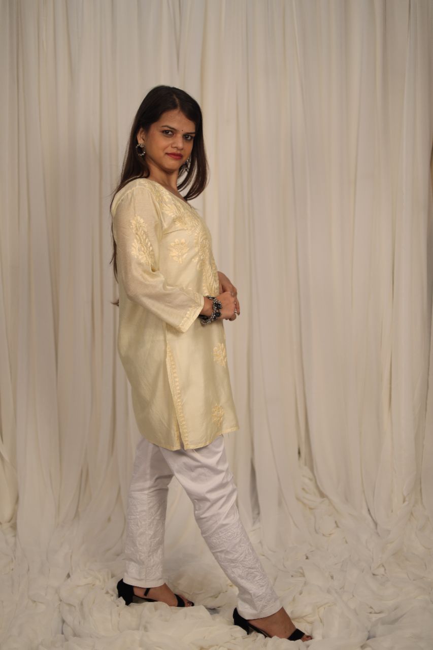 Lucknow Chikankaari Hand Embroidered Chanderi Short Top view 2