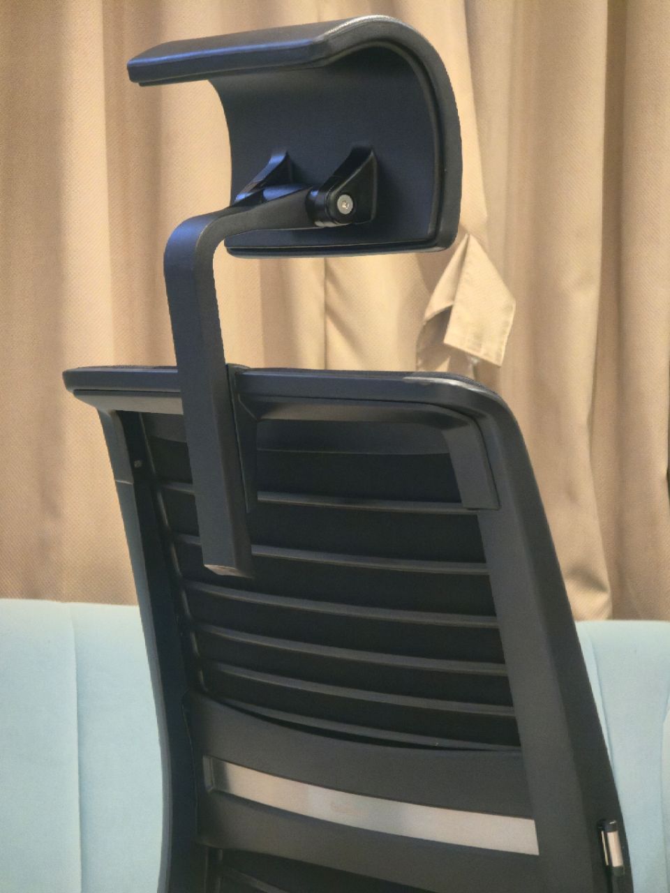 Steelcase Think V2 view 7