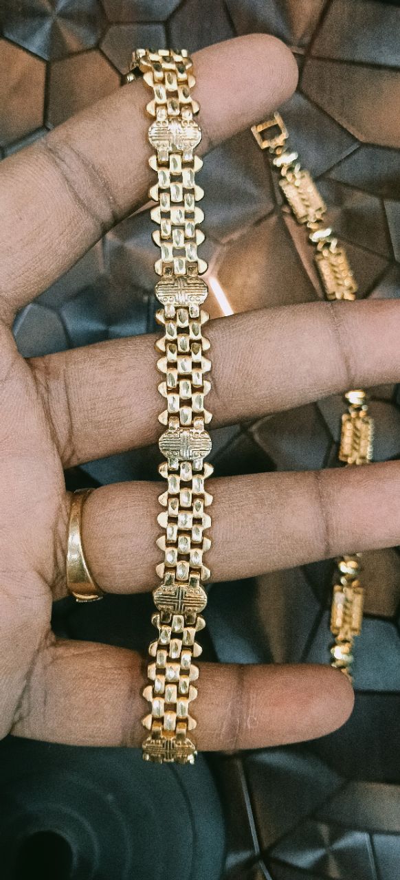 Gold Bracelet view 2