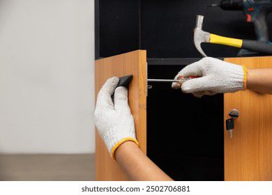 Cupboard Handle Installation / Replacement