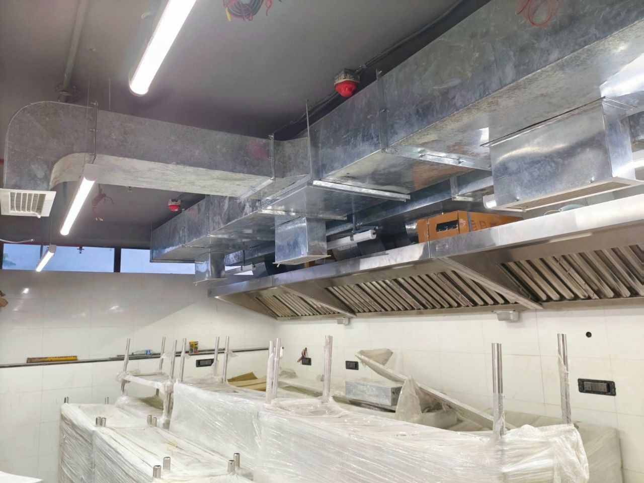 Commercial Kitchen Ducting Exhaust Hood view 2