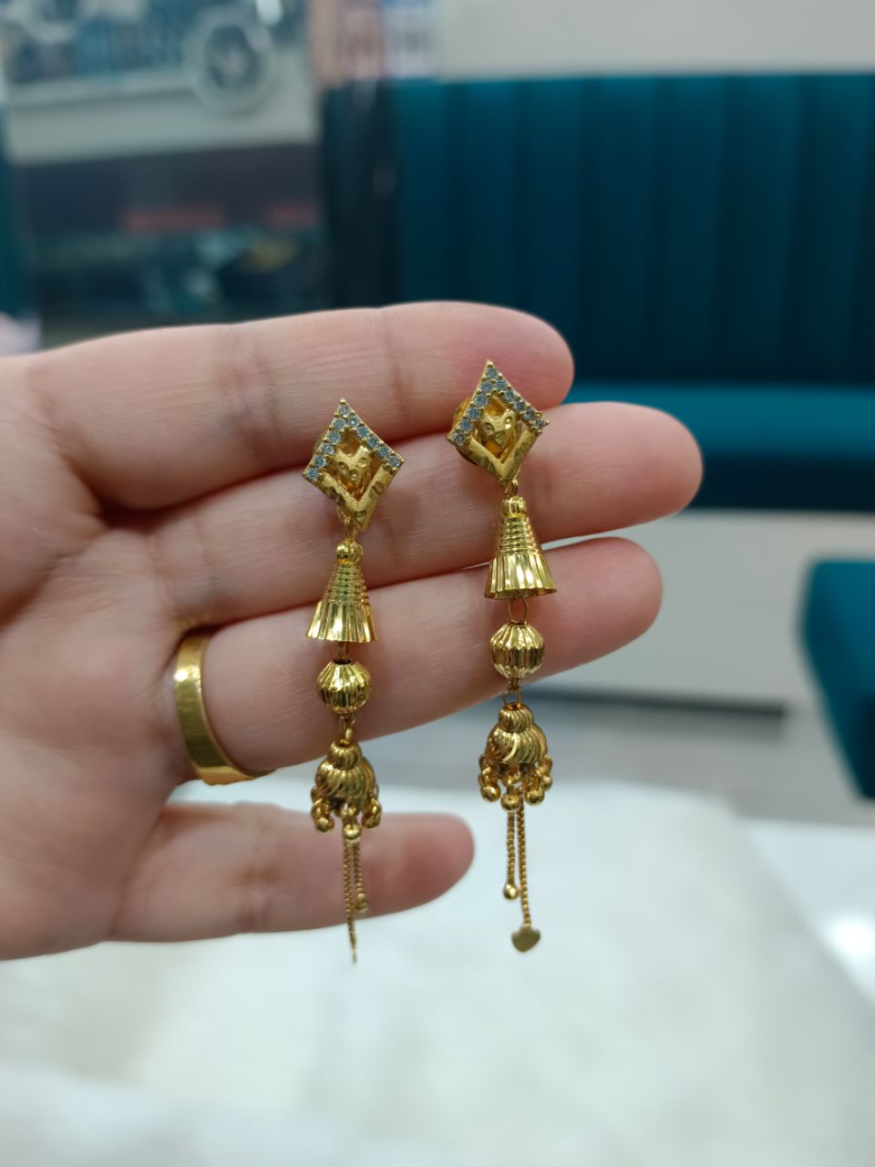 Gold Plated Earrings 008 view 3