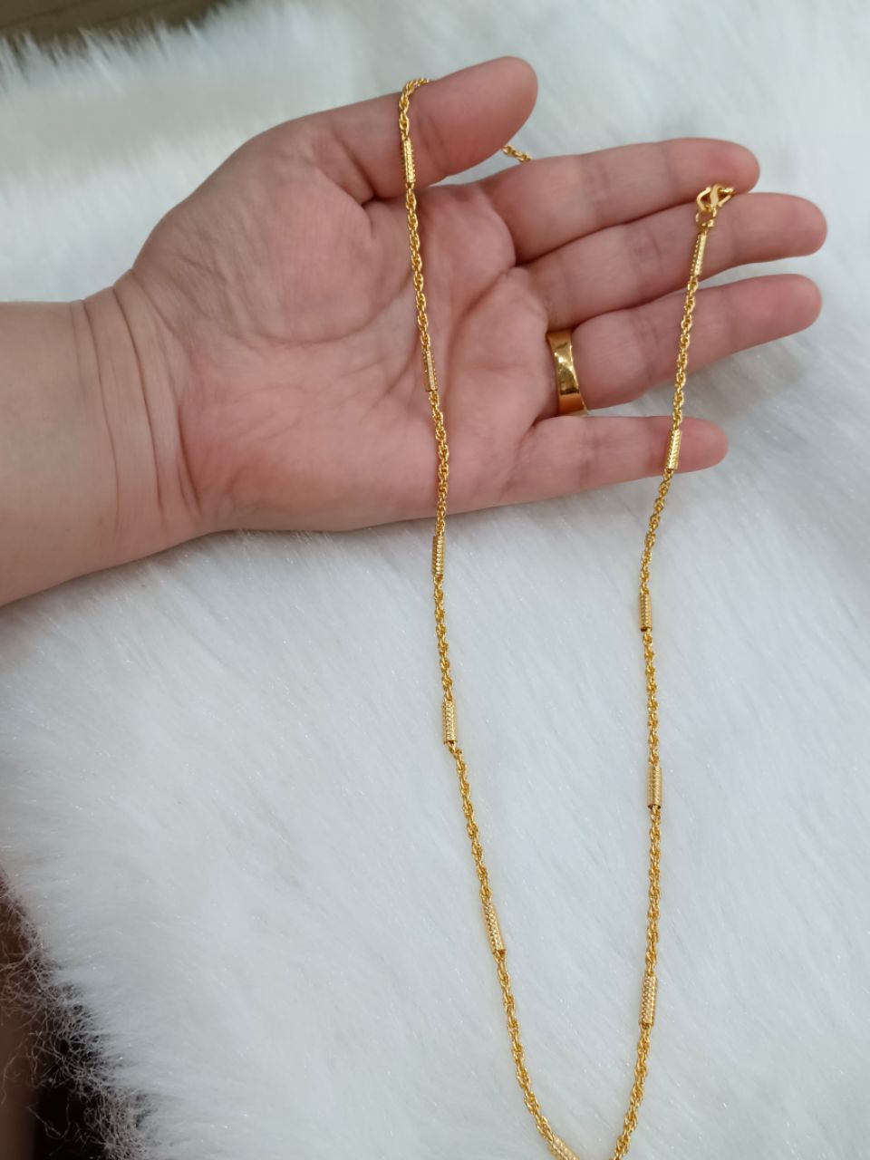 Gold Chain 14 view 3
