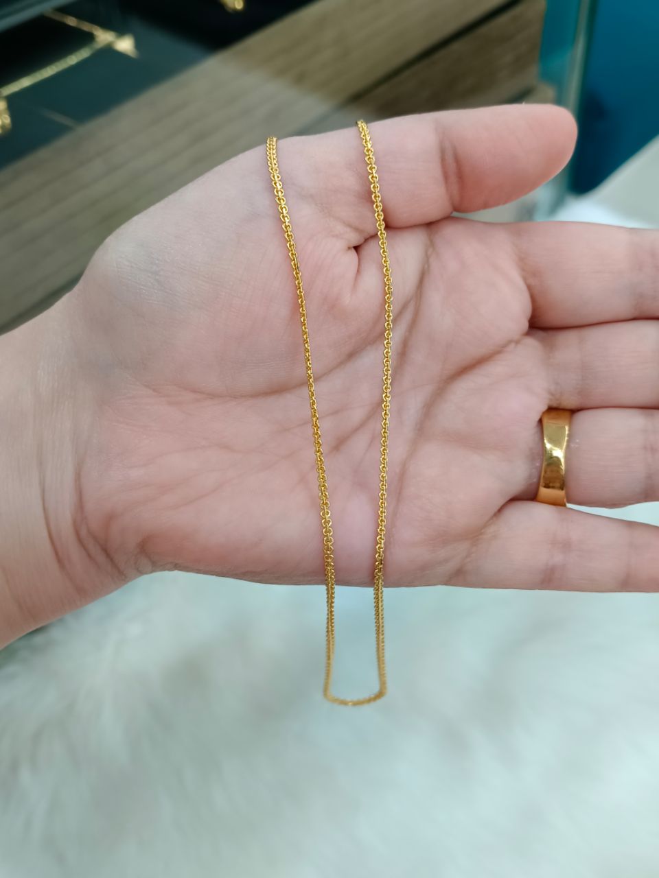 Gold Chain 21 view 2