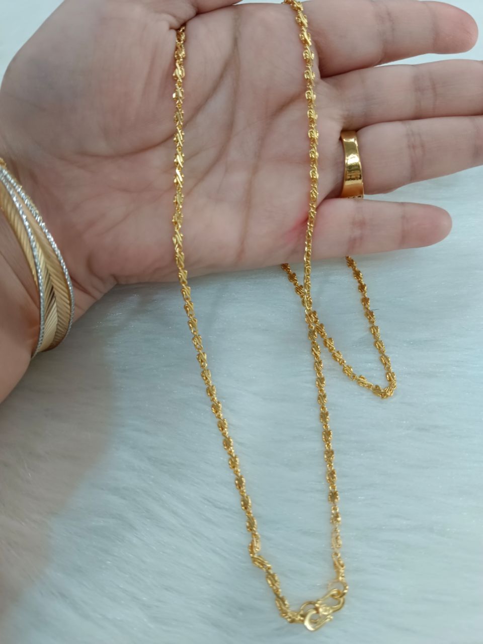 Gold Chain 24 view 2