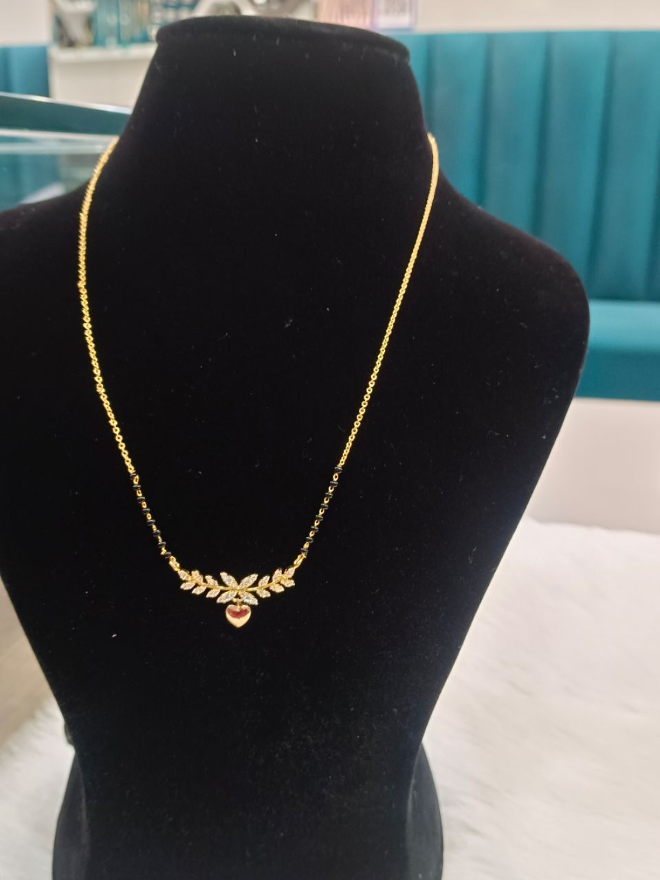Heart Leaf Mangalsutra 004 view 2