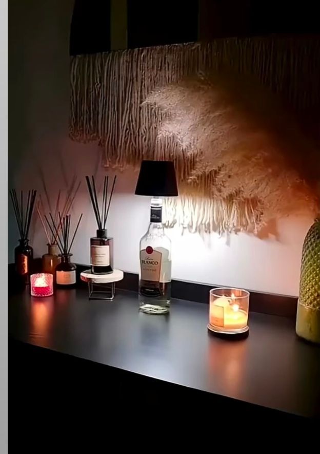 Elegant Table Lamp view 2