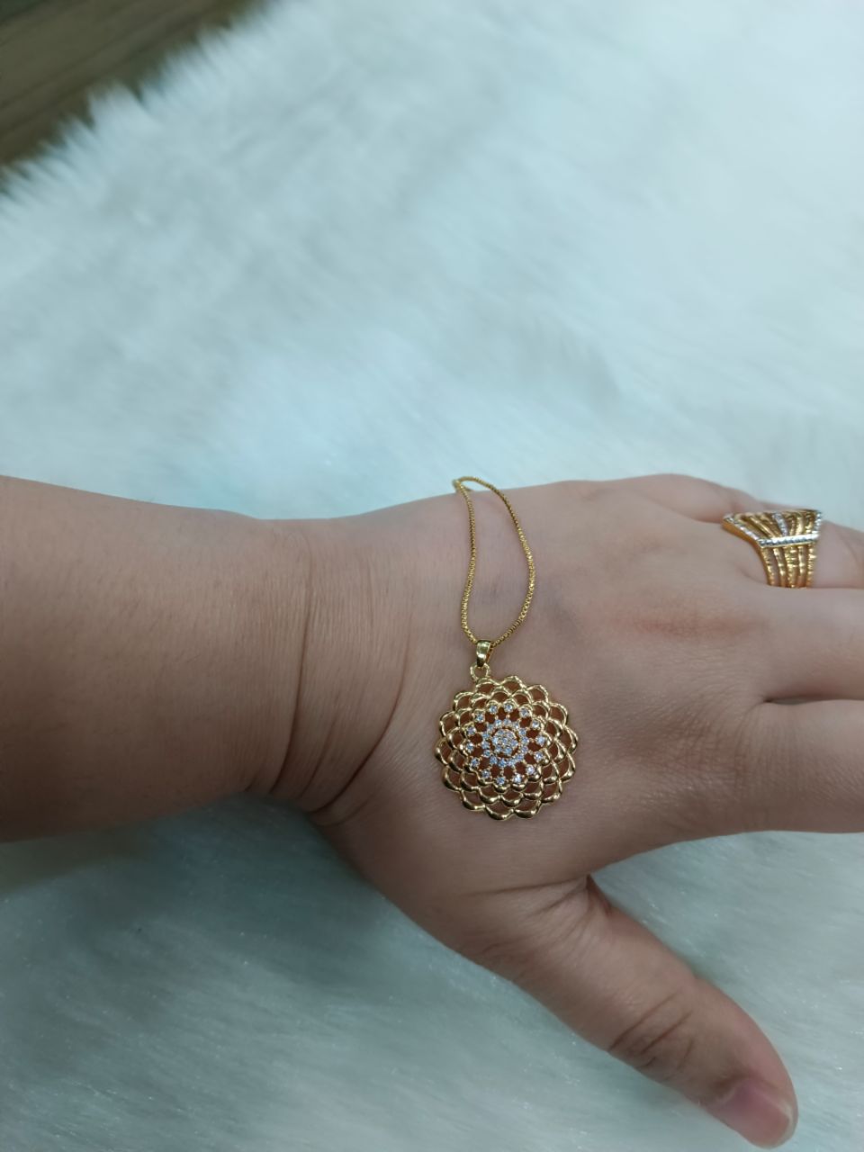 Gold Pendant Set 20 view 3