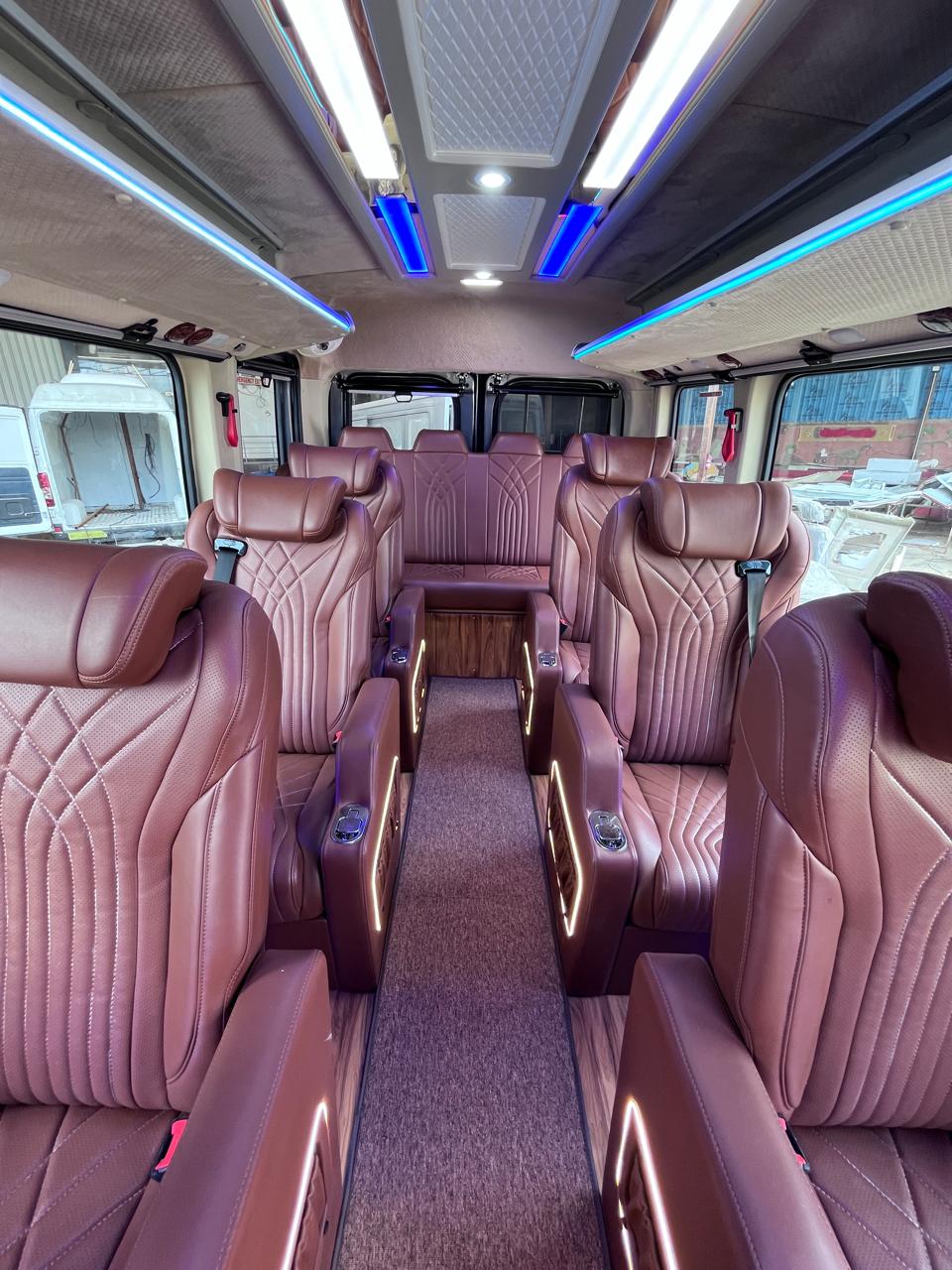 Force Urbania Luxury Van view 2