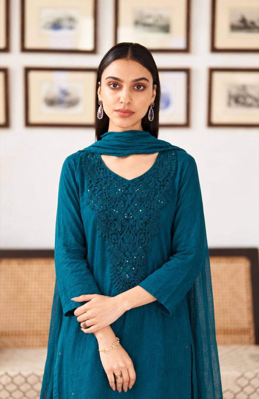 M Teal Blue Cotton Kurta Set With Cotton Lace Work view 3