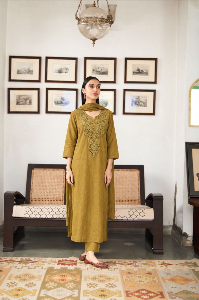 M - Moss Green Cotton Kurta Set With Lace work