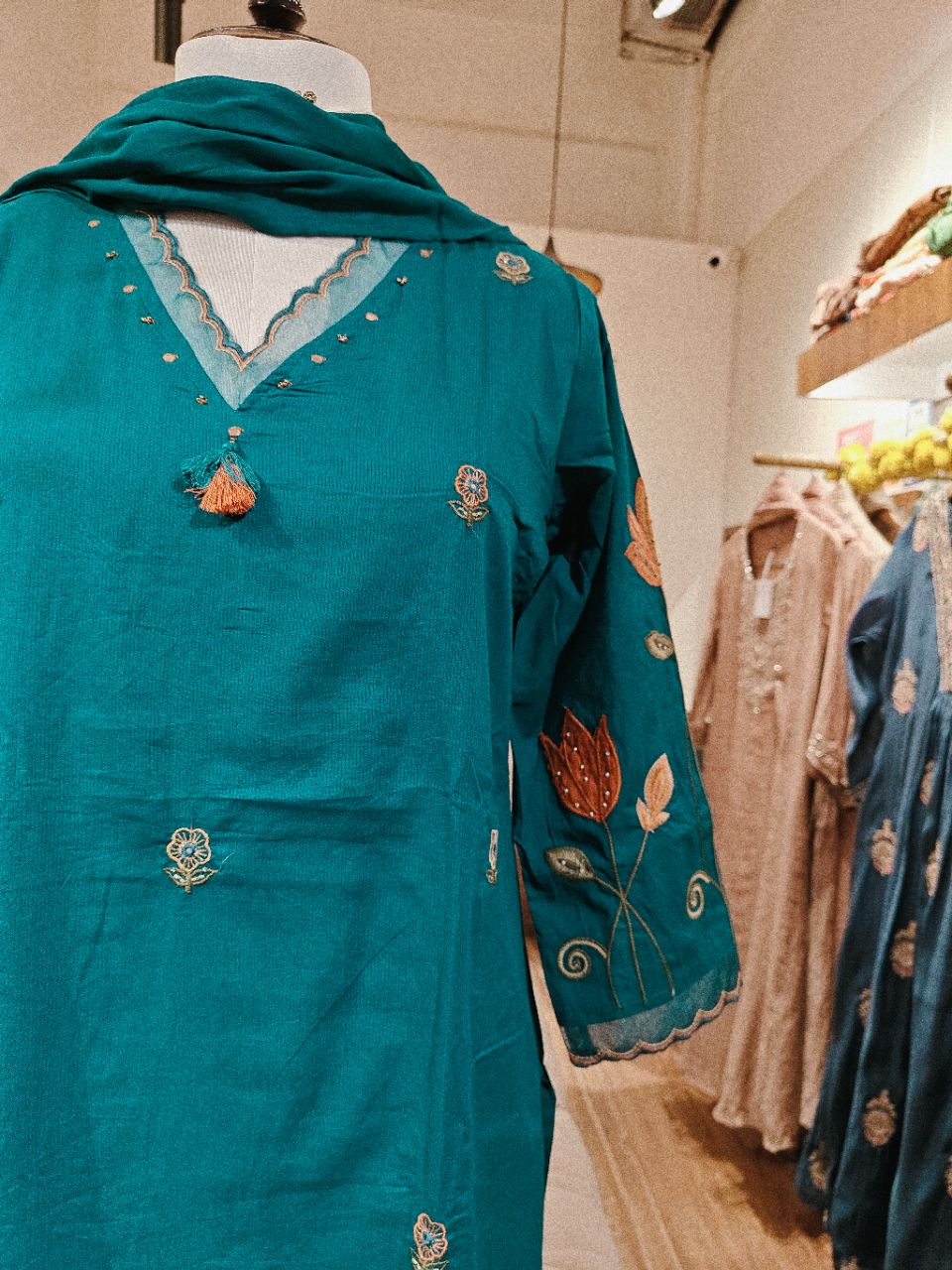 L Deep teal cotton kurta set with floral embroidery view 5