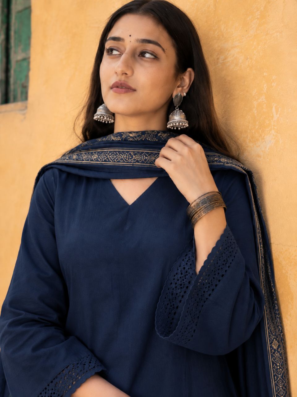 Navy Blue Cotton short kurta pant with dupatta view 3