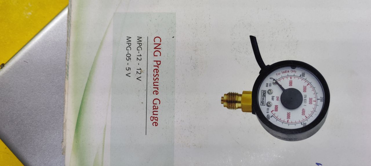 CNG Pressure Gauge view 2